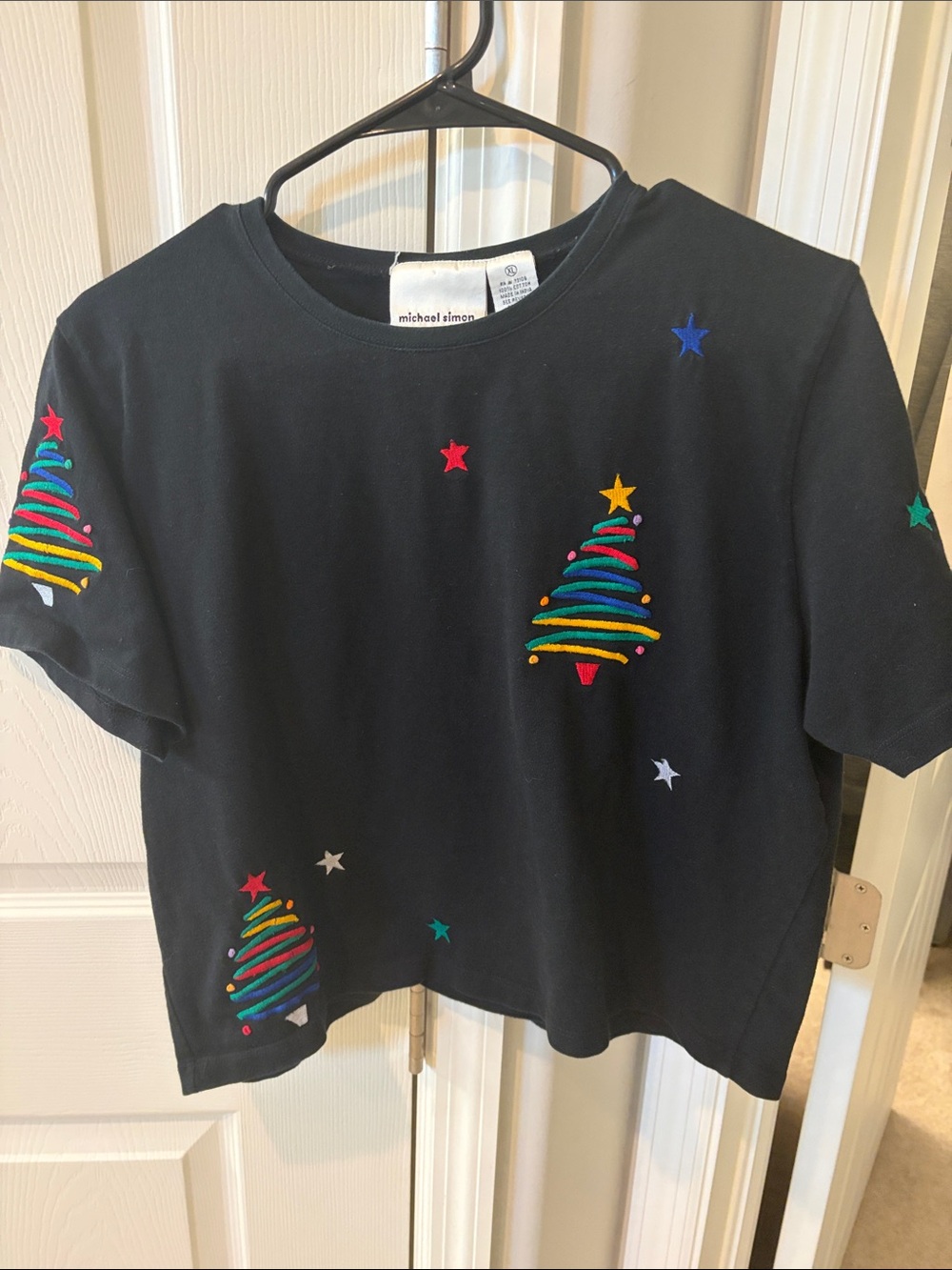 VTG 90s Michael Simon light Black Short-Sleeve Holiday Tree Tee boxy fit